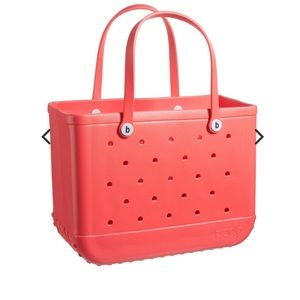 Bogg Bag Original size in Coral
